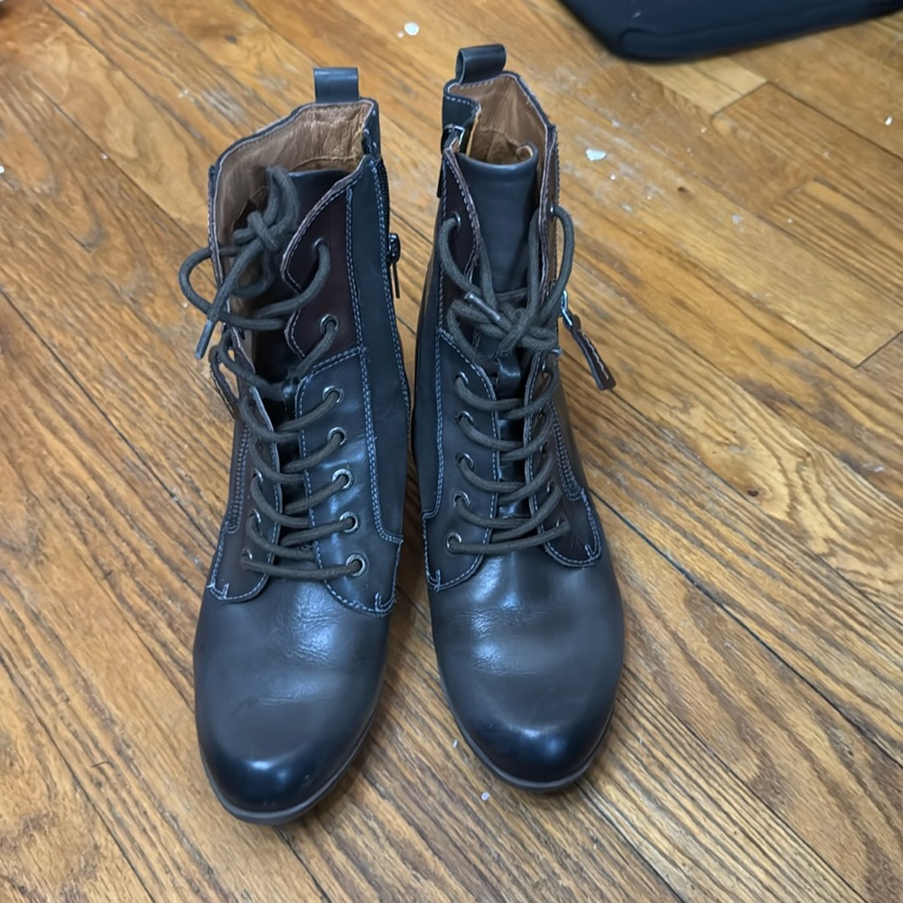 Pikolinos Rotterdam Zip Up Ankle Boots. Size 39/7